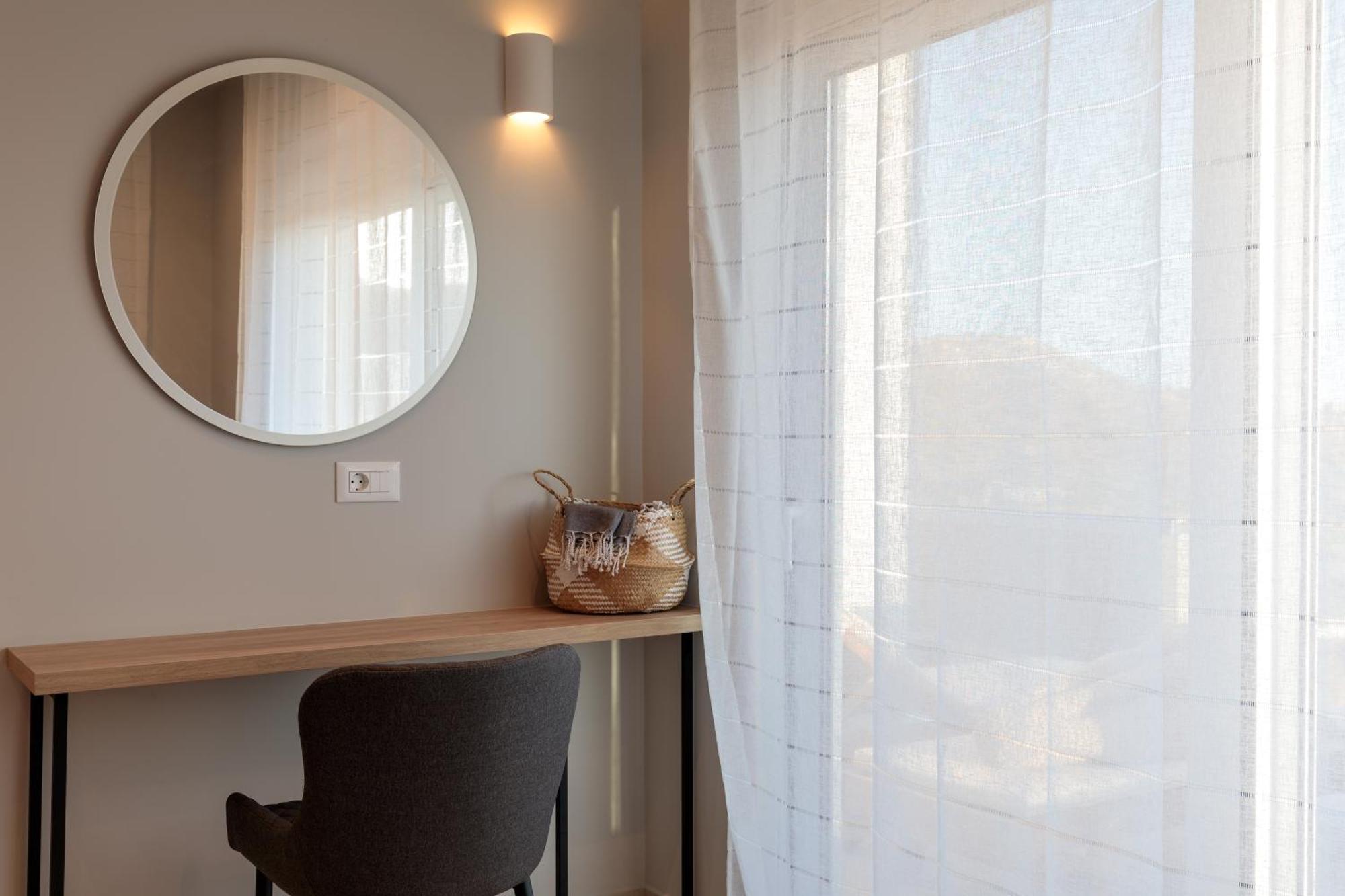Lägenhet Marsane Luxury Appartments *