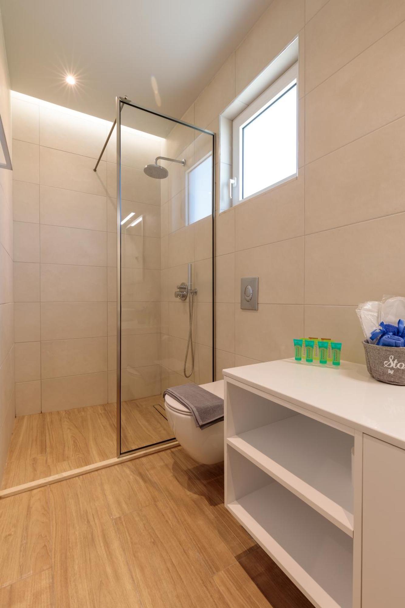 Lägenhet Marsane Luxury Appartments *